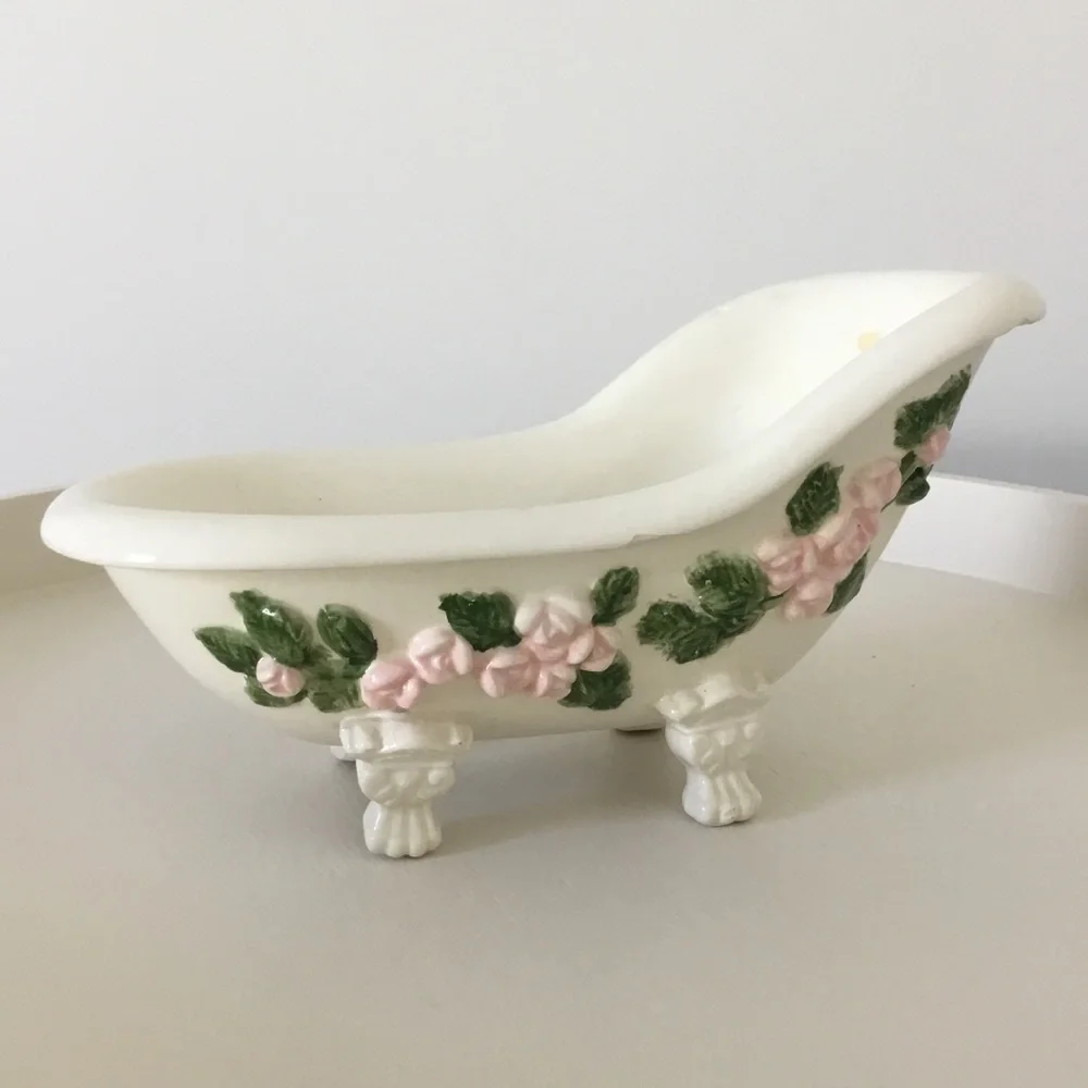 ✨Vintage Shabby Chic Ceramic Pastel Rose Bathtub Container Makeup Holder